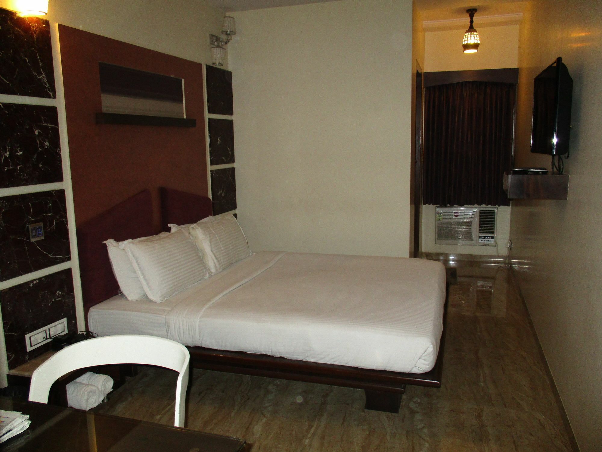 Sapna Hotel Bombaim