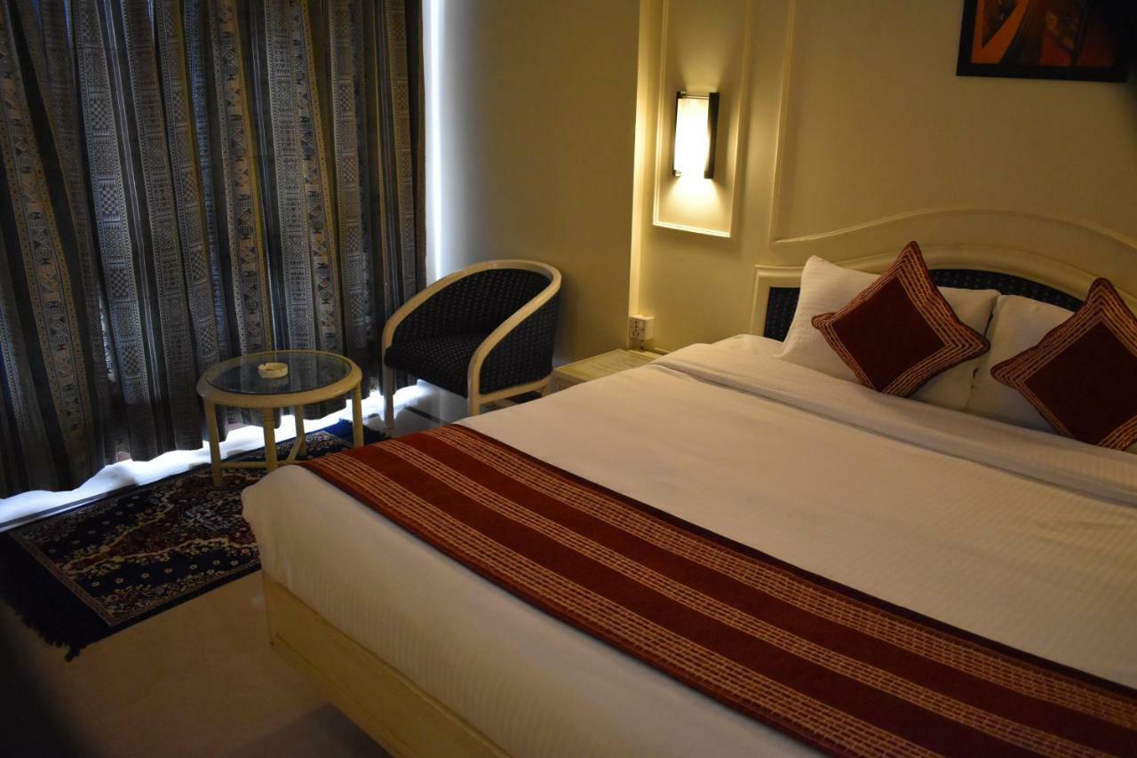 Rangsharda Hotel Mumbai