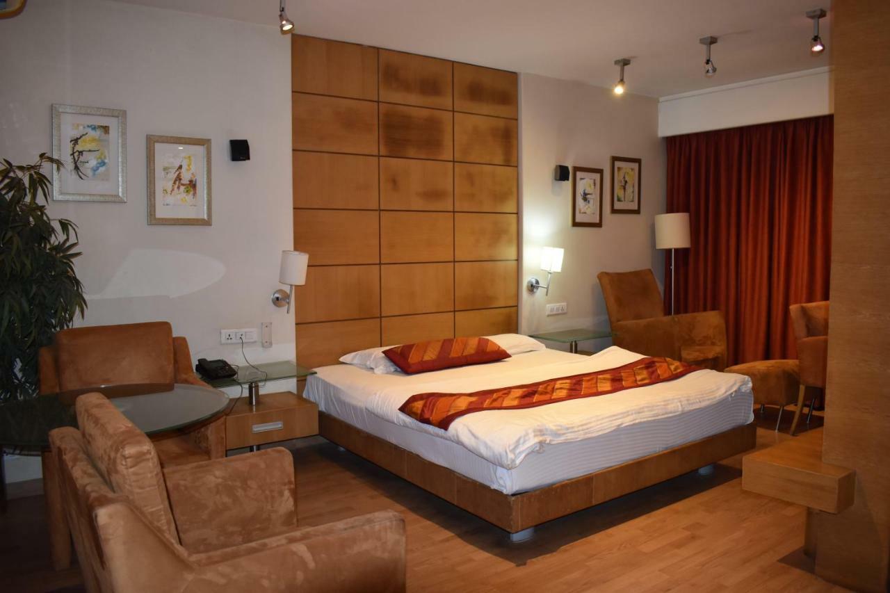 Hotel Hr Residency 4*
