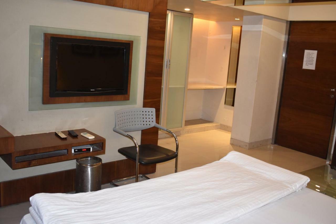 Hr Residency Mumbai