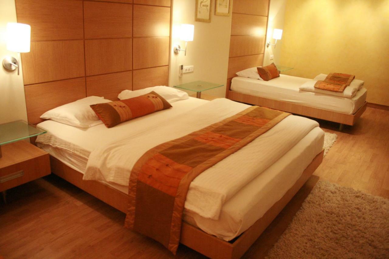 Hr Residency Hotel Mumbai