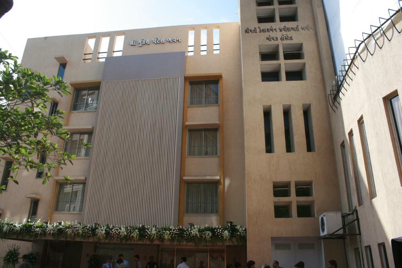 Hr Residency Hotel Mumbai