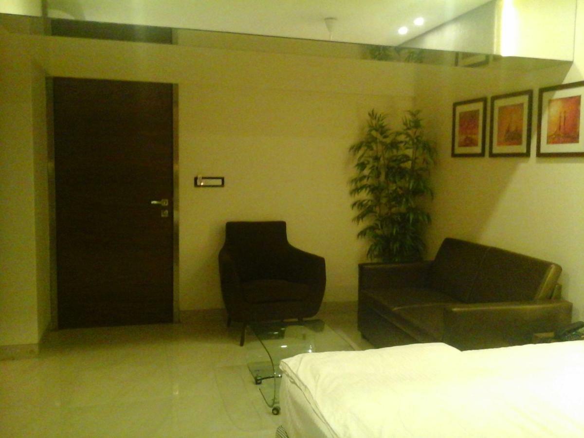Hr Residency 4* Mumbai