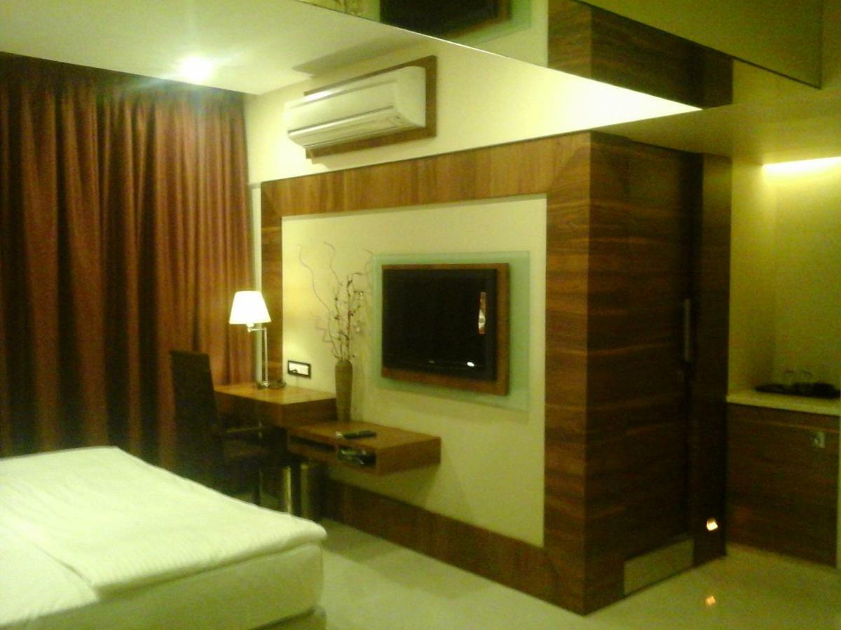Hr Residency Mumbai