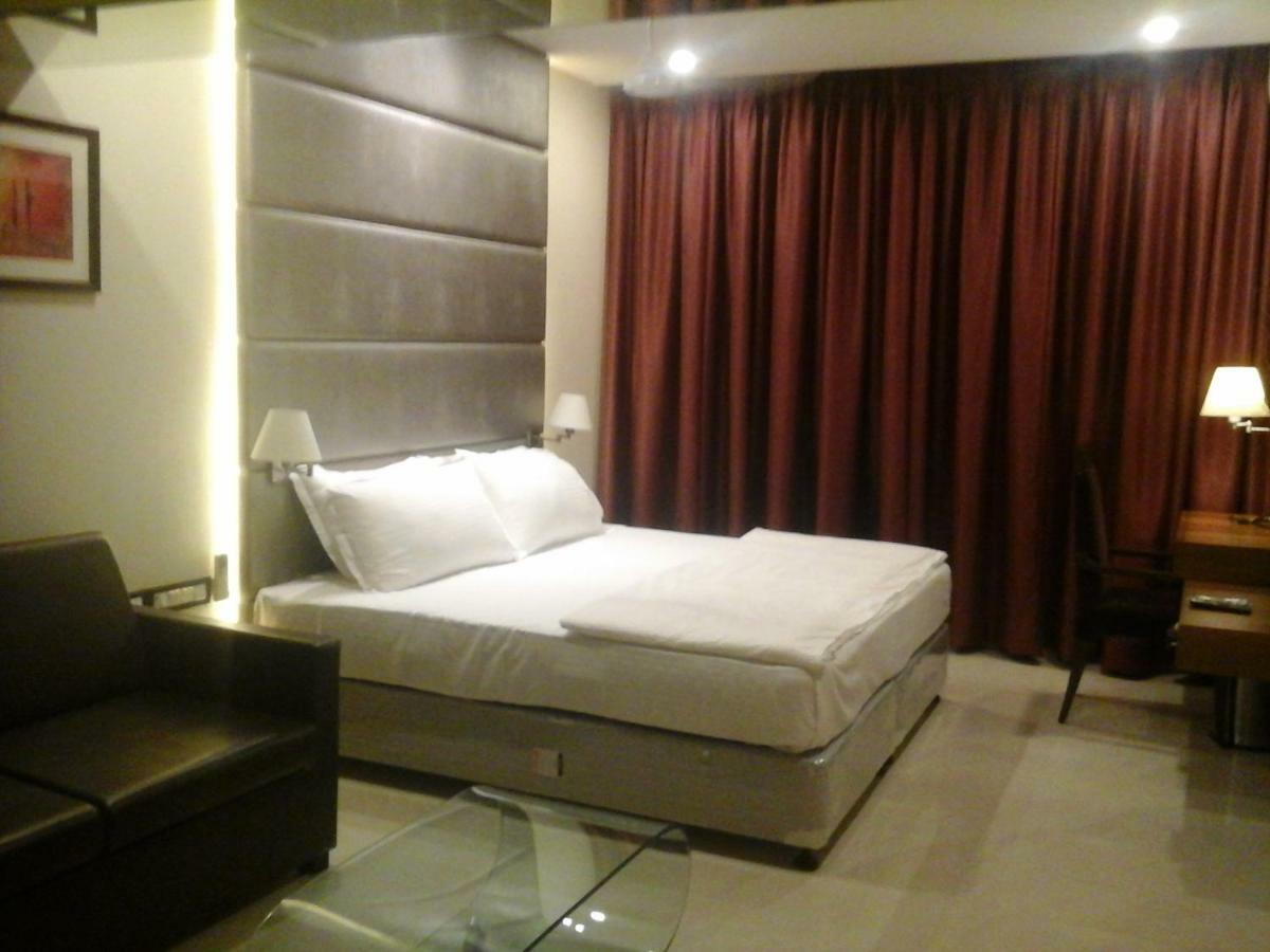 Hr Residency 4* Mumbai