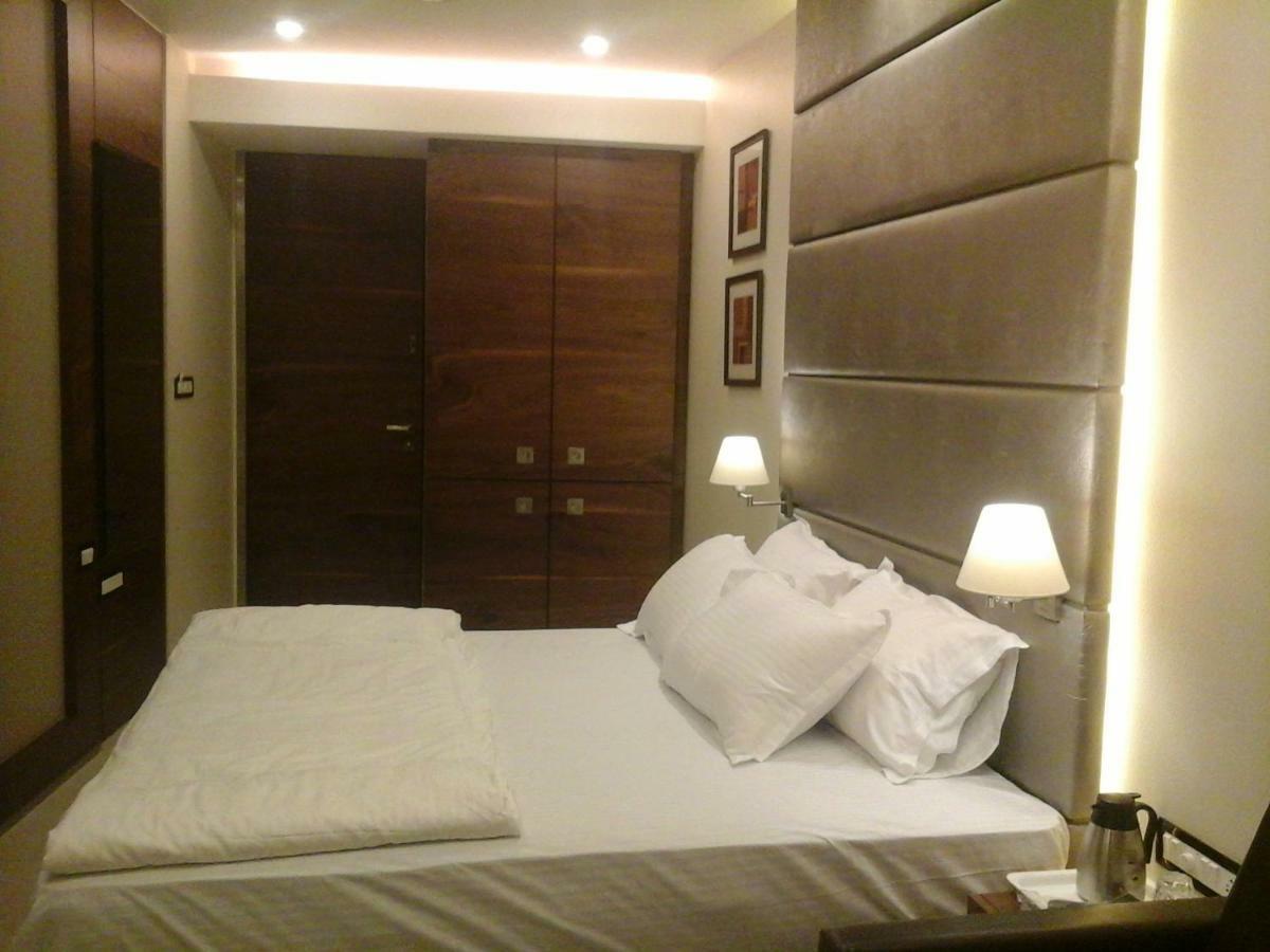Hr Residency Mumbai