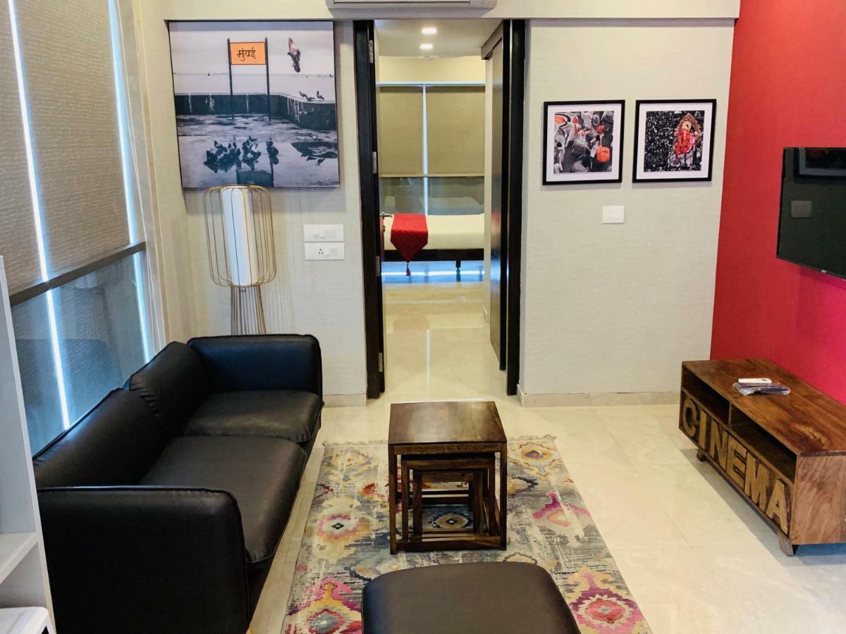 Theory9 Premium Service Khar Apartamento