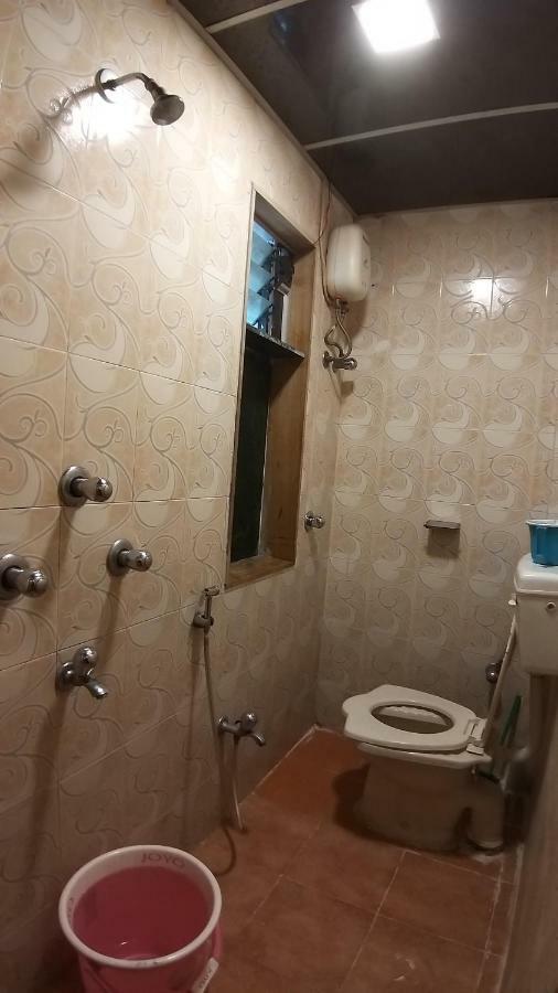 Lodge Saim Palace Mumbai