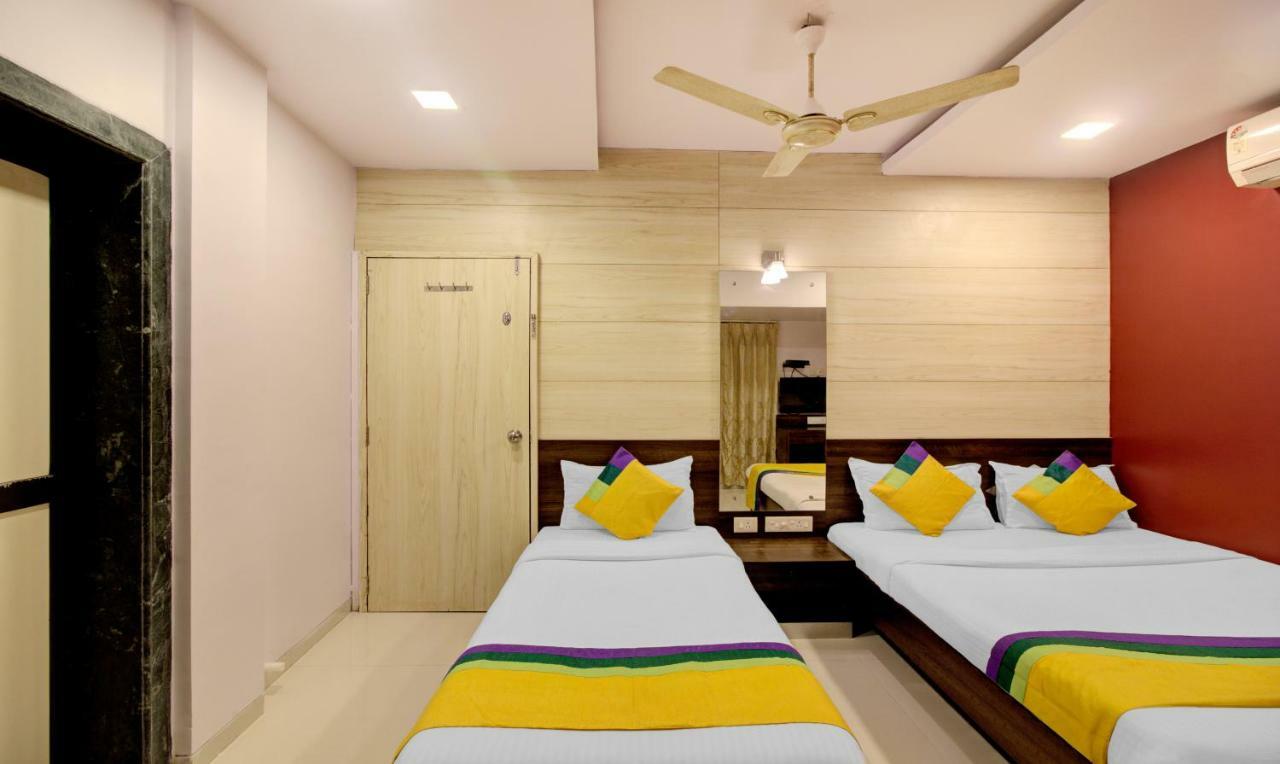 Hotel Daisy Residency 3*