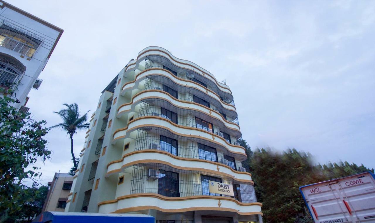 Daisy Residency Hotel 3*