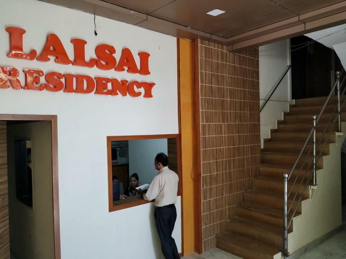 Hotel Fabhotel Lal Sai Residency