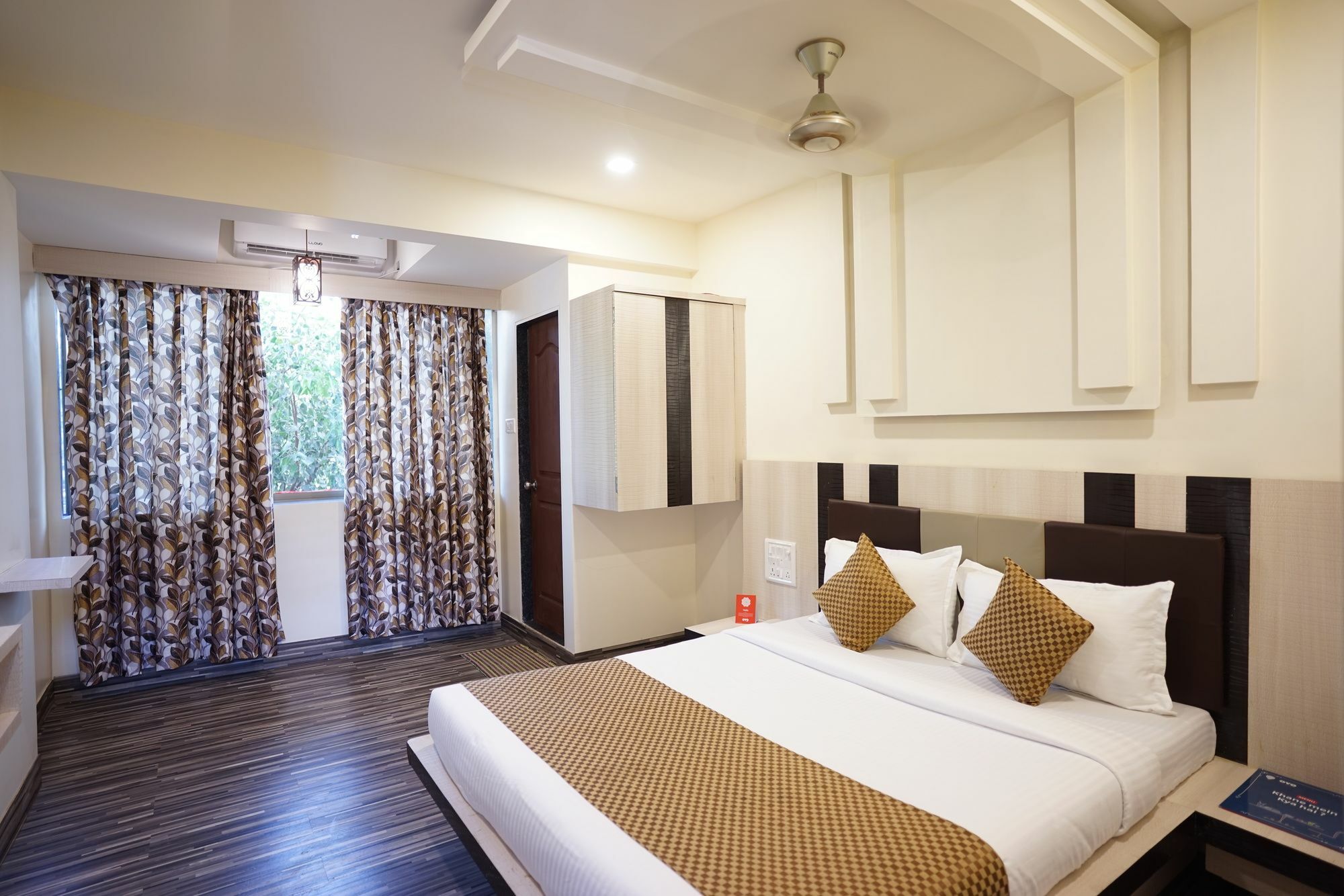 OYO 5665 Rana Residency