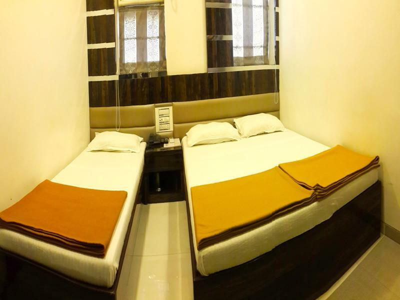 Hotel Oyo 28893 Gulf Mumbai