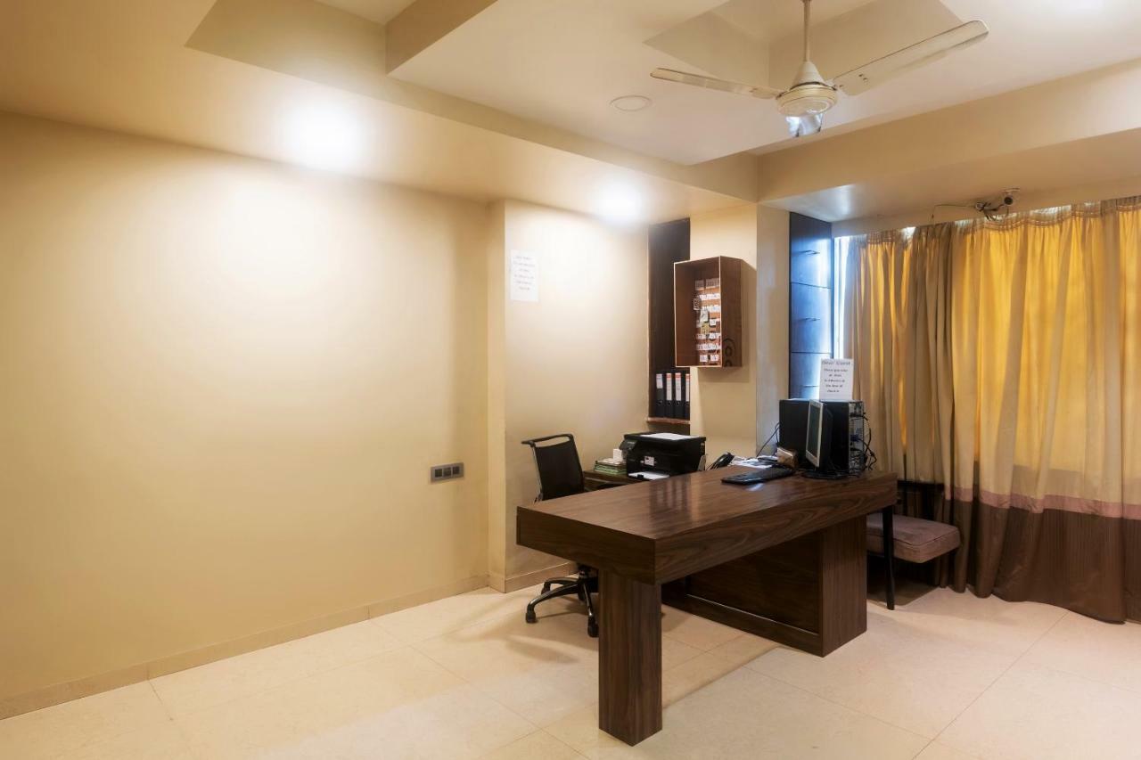 Hotel Capital O 44192 Elite Peak 3*