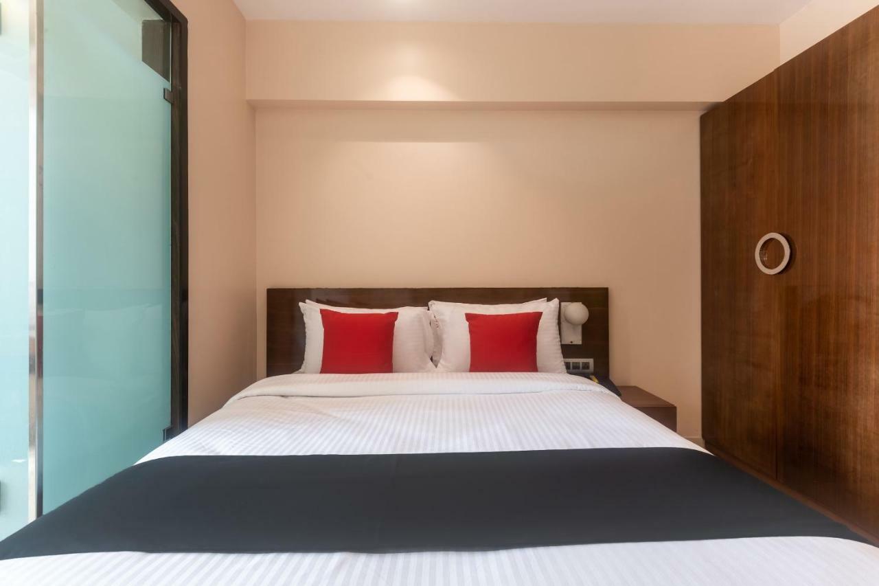 Hotel Capital O 44192 Elite Peak Mumbai