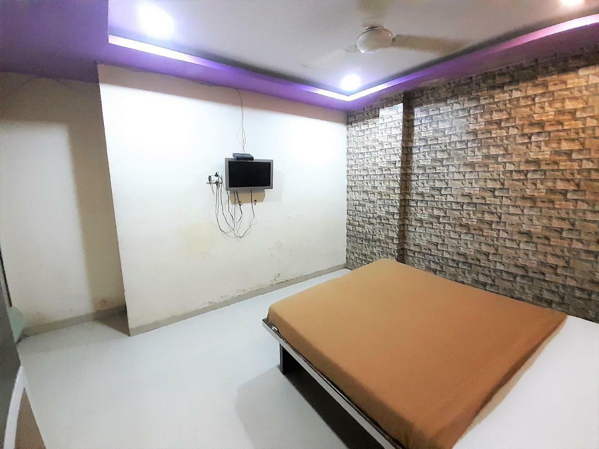 Hexa Relax 2* Mumbai