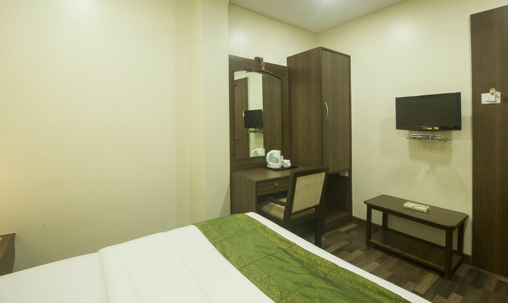 Treebo Trend Rosewood 3*