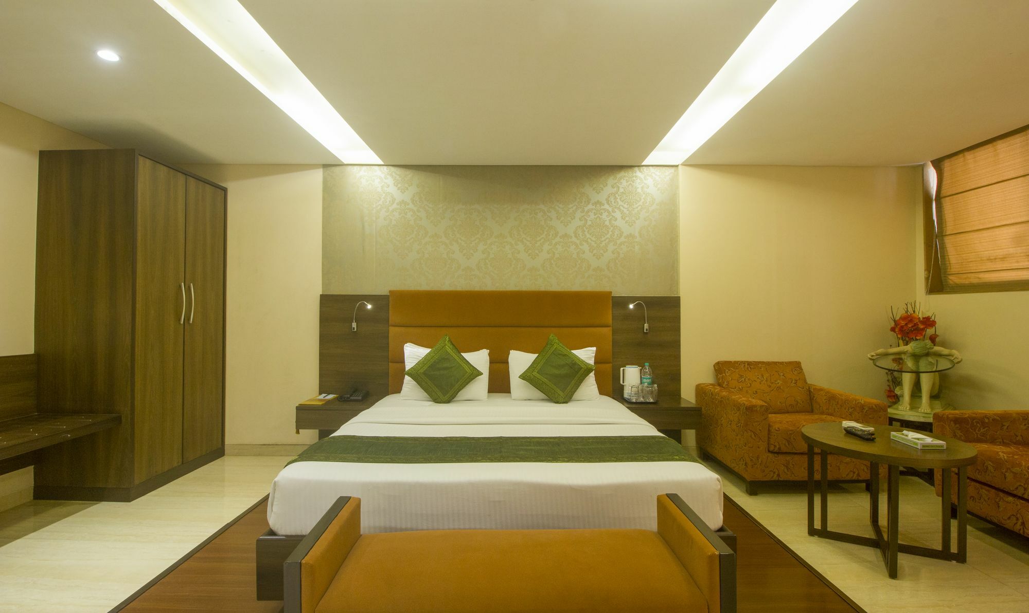 Treebo Trend Rosewood