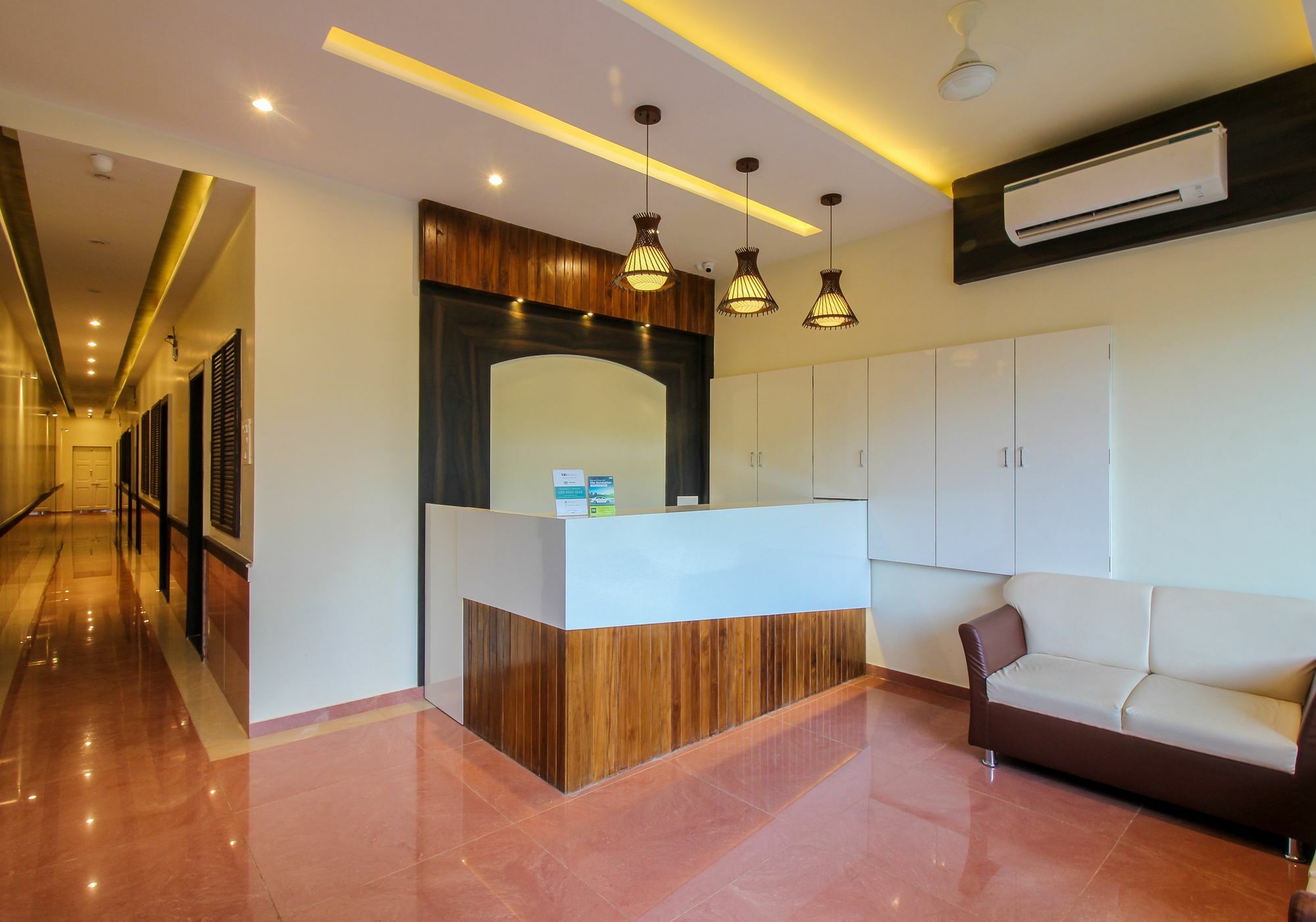 Townhouse Andheri Sakinaka Metro Formerly Hotel 3*