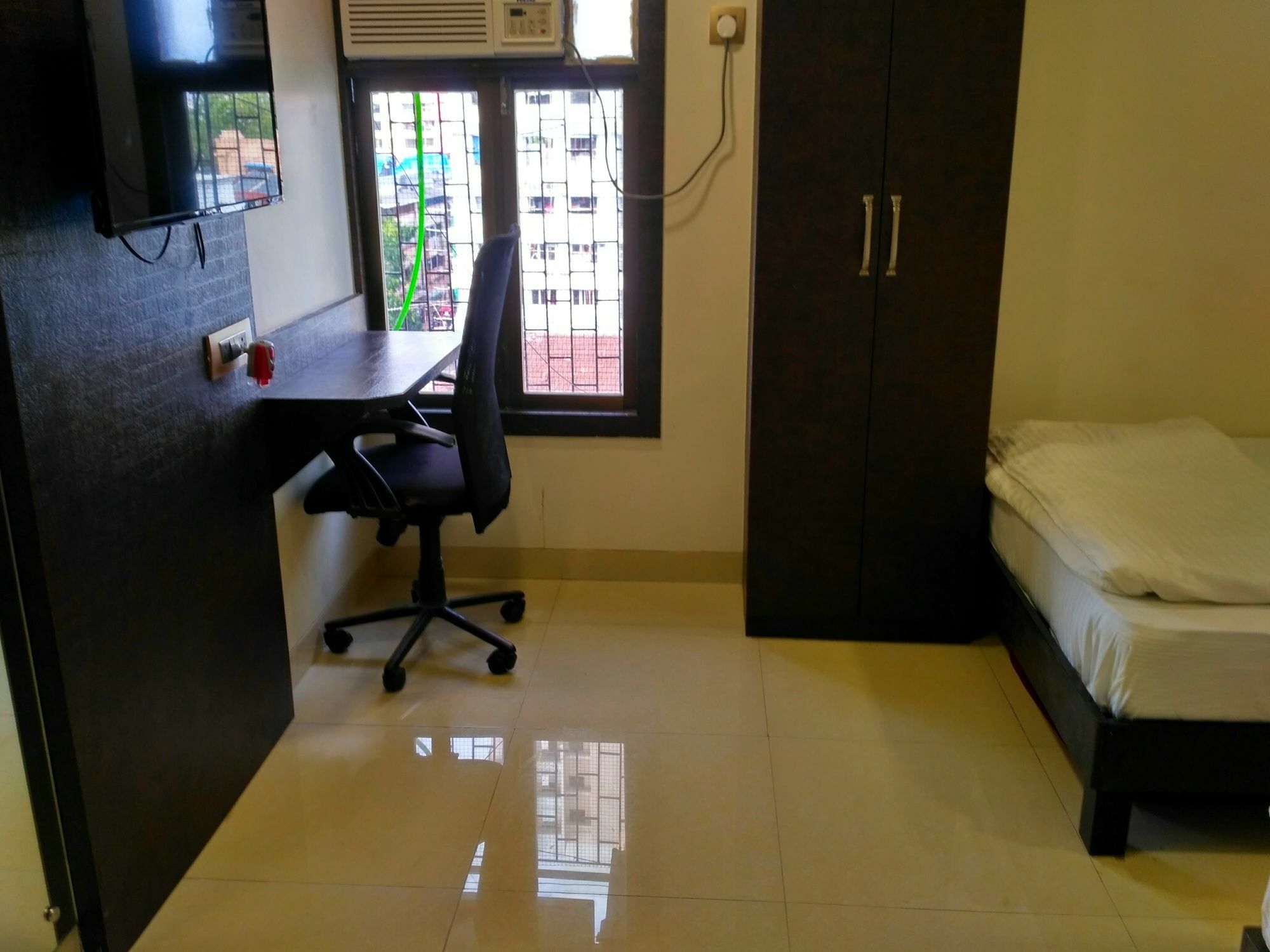 Omega Apartment