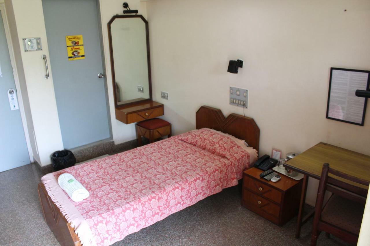 Ywca International Centre 3* Mumbai