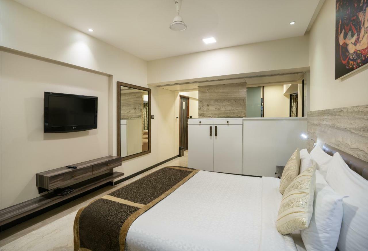 Executive Enclave Hotel 3*