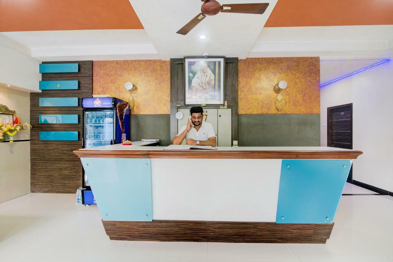 Hotel Oyo 45424 Lakshmi Palace 3*