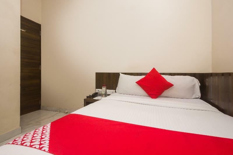 Oyo 8193 Pearl View Hotel Mumbai