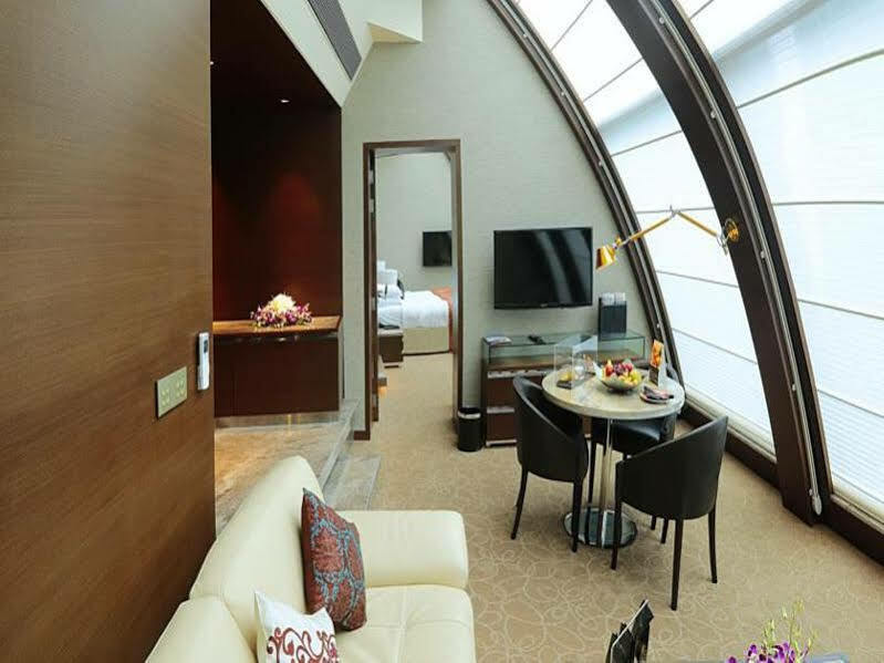 Hotel Sahara Star Mumbai