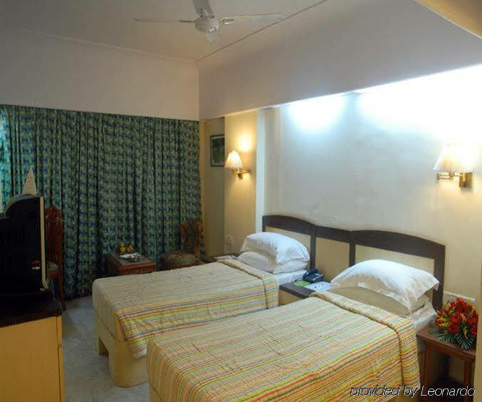 Regenta Place The Emerald Bombaim