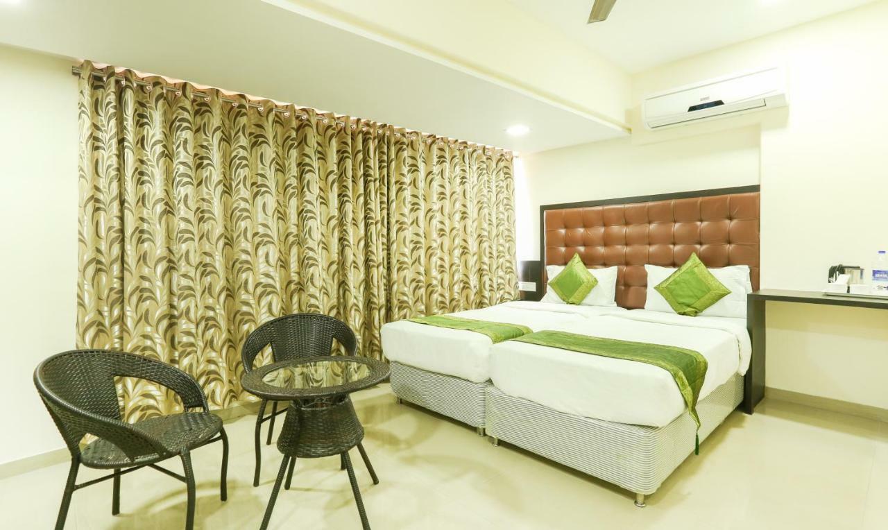 Treebo Trend Aviva Hotel 3*