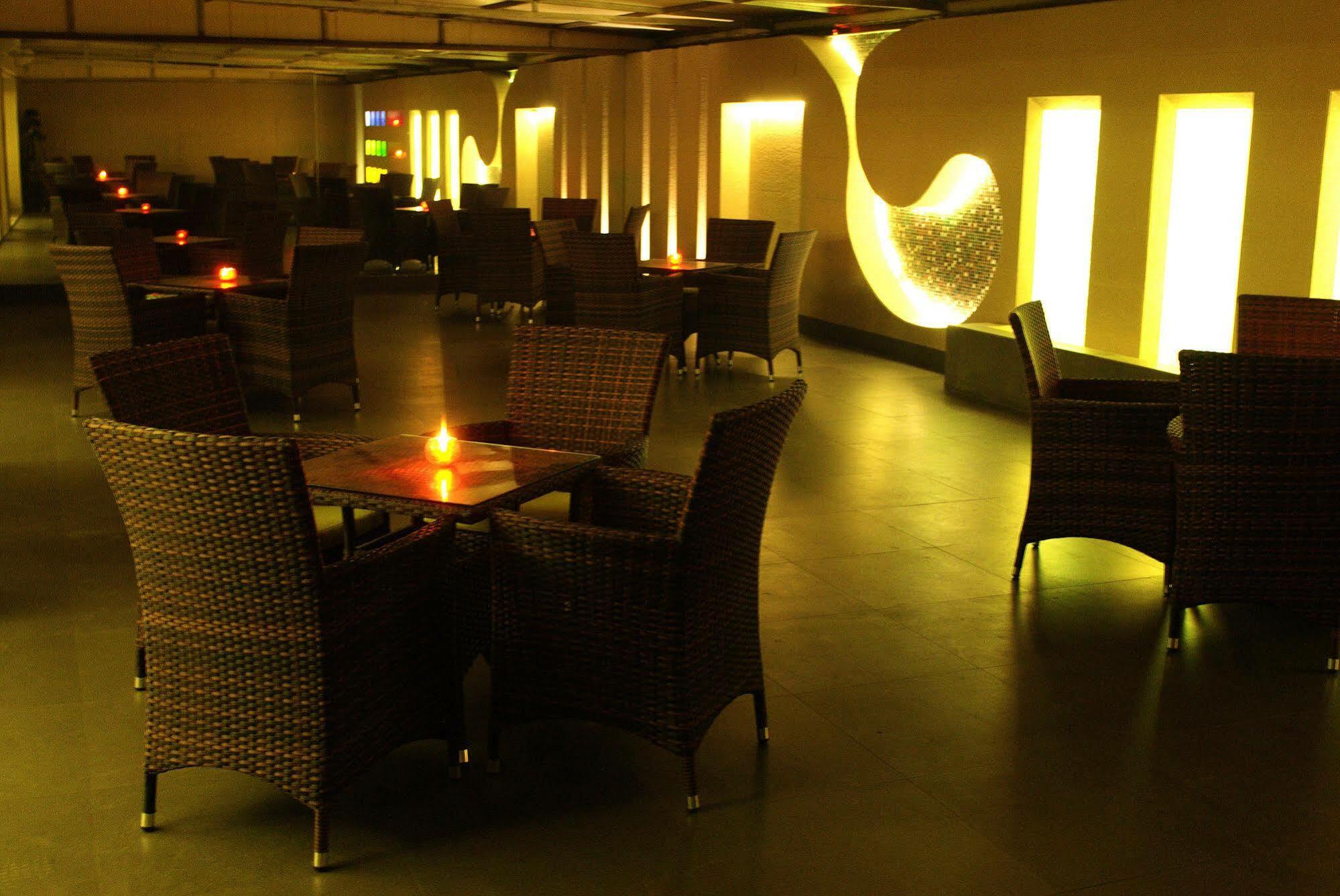 The Roa 3* Mumbai