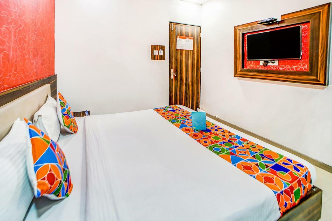 Hotel Fabhotel The Adore Palace Bombaim