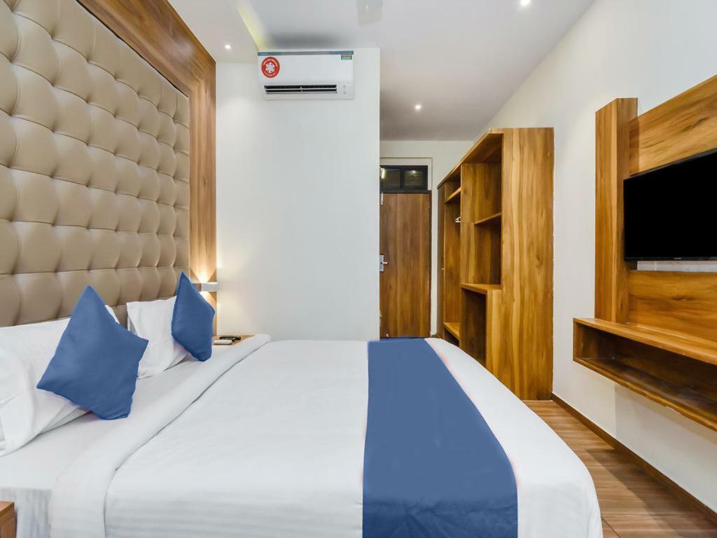 Art Airport Hotel 3*