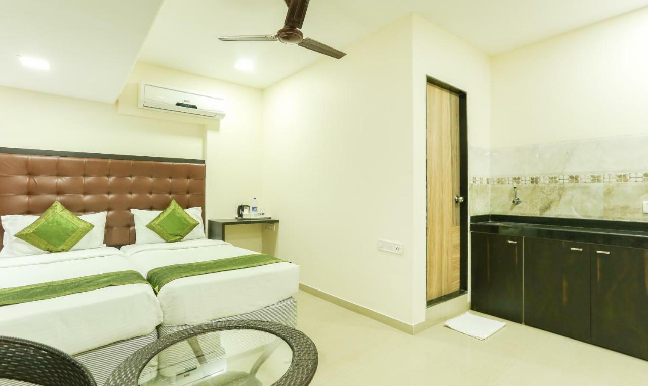 Treebo Trend Aviva Hotel 3*