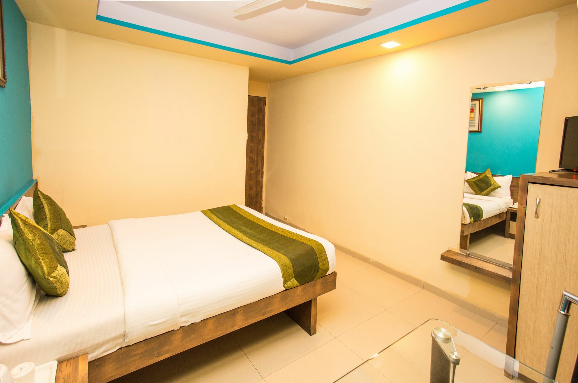 Oyo 8760 Arma Residency 2* Bombaim
