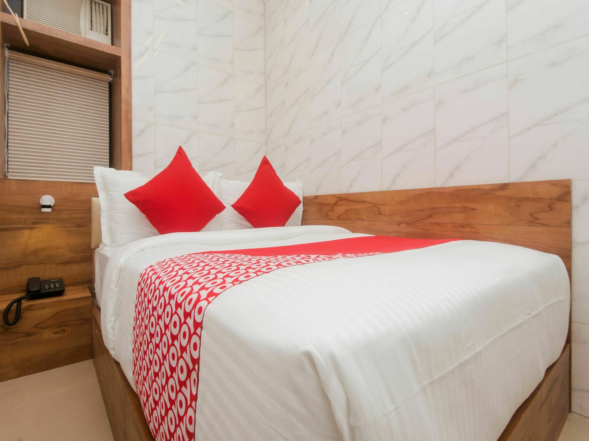 Hotel Amber Indore Palace