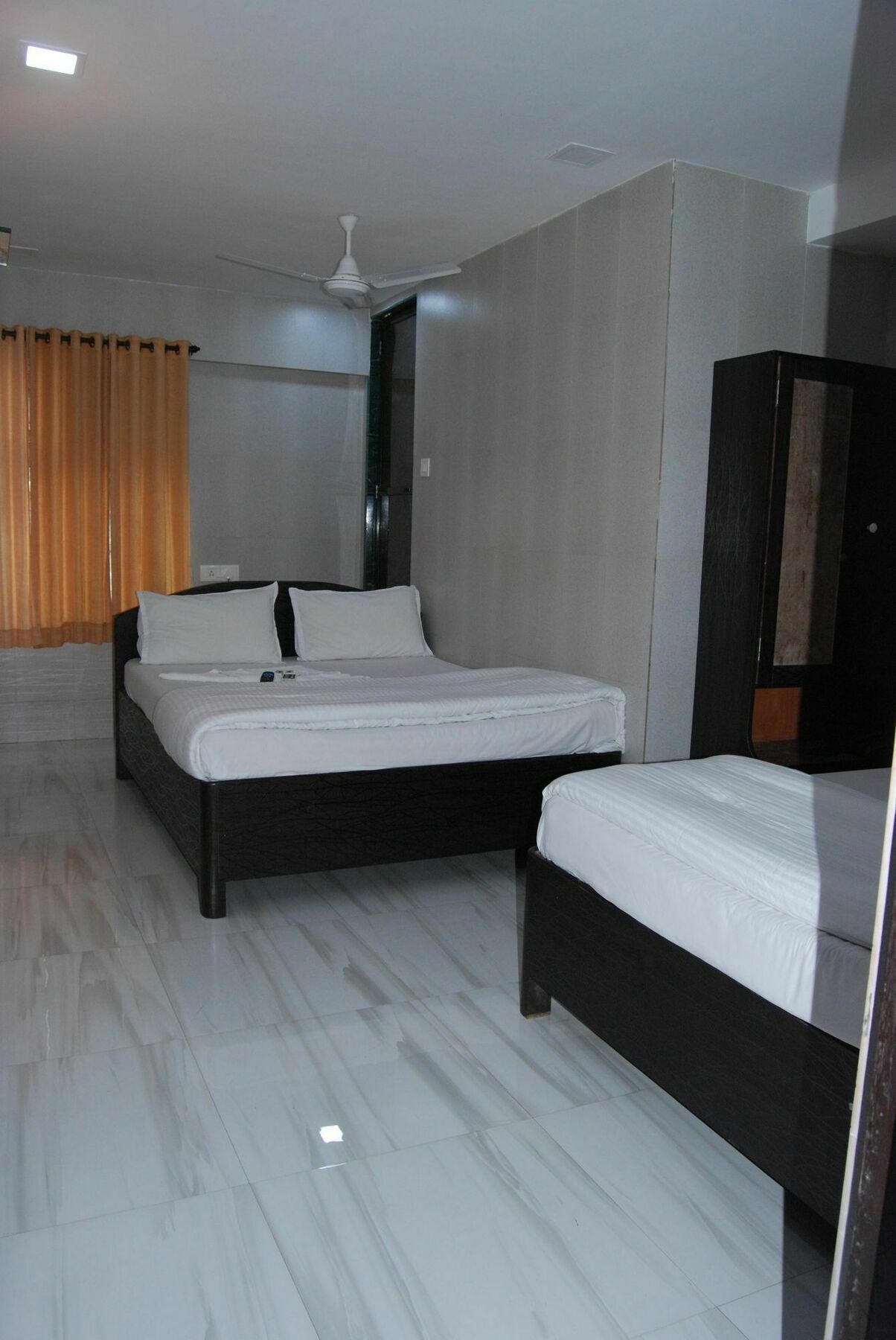 Hotel Hotel Holiday Inn 3*