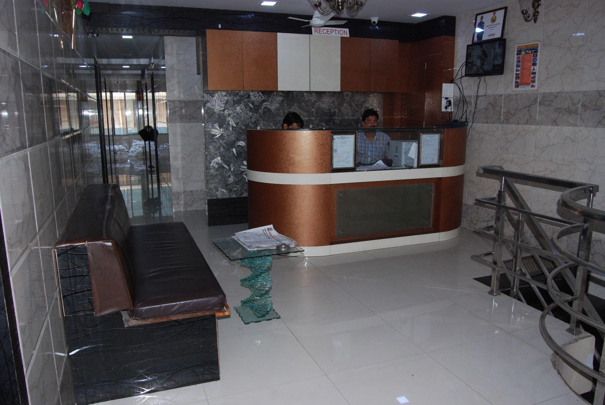 Hotel Holiday Inn Hotel