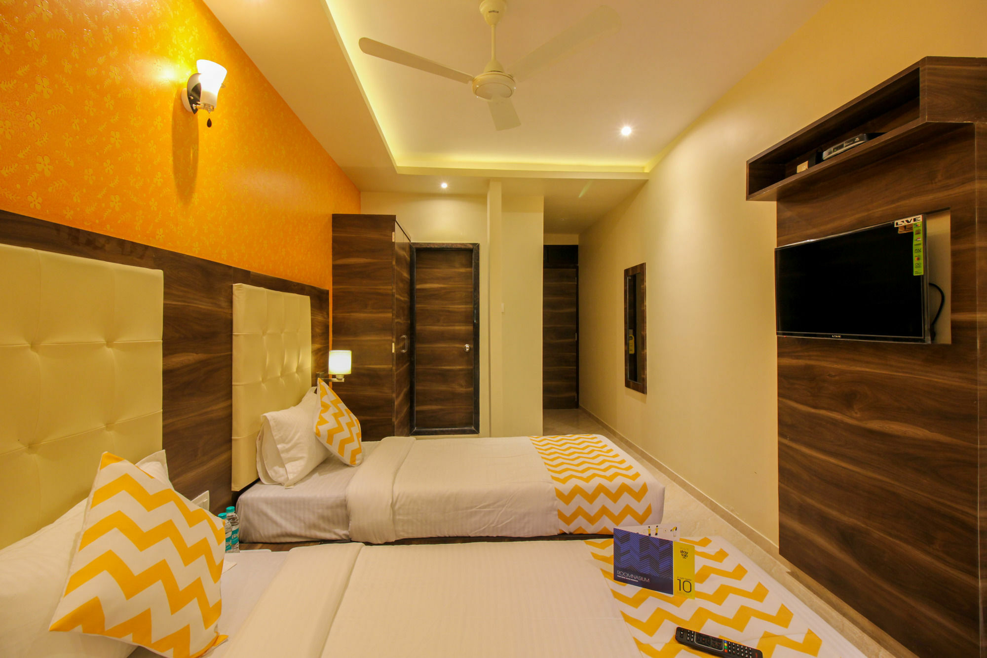 Fabhotel Atlas Plaza Andheri East Hotel 3*
