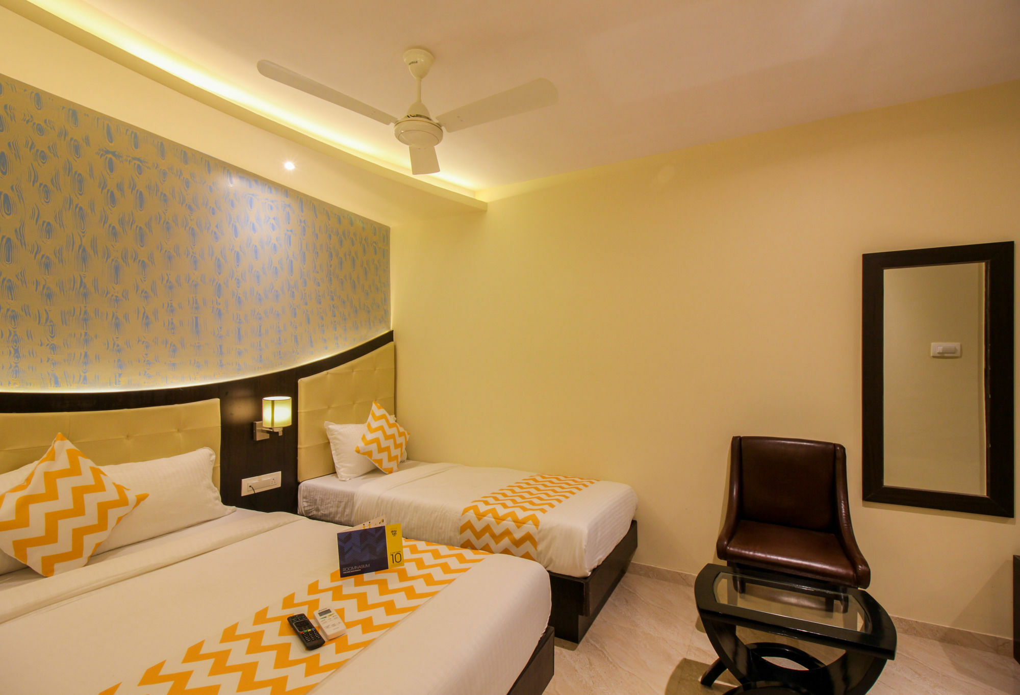 Hotel Fabhotel Atlas Plaza Andheri East 3*