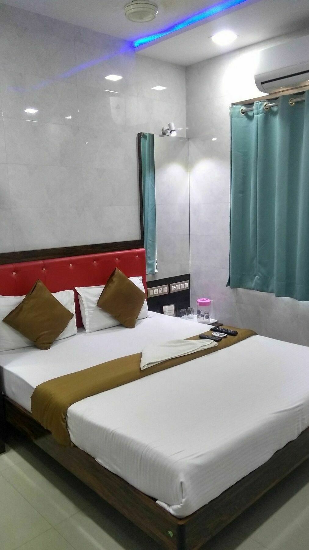 Hotel Plaza Bombaim
