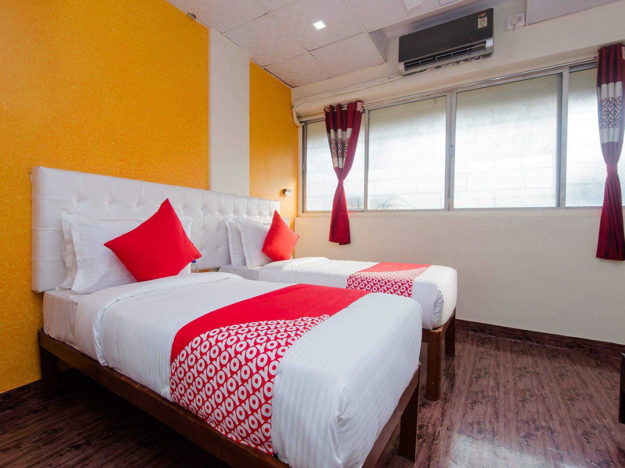 Oyo 12378 Kokila Hotel