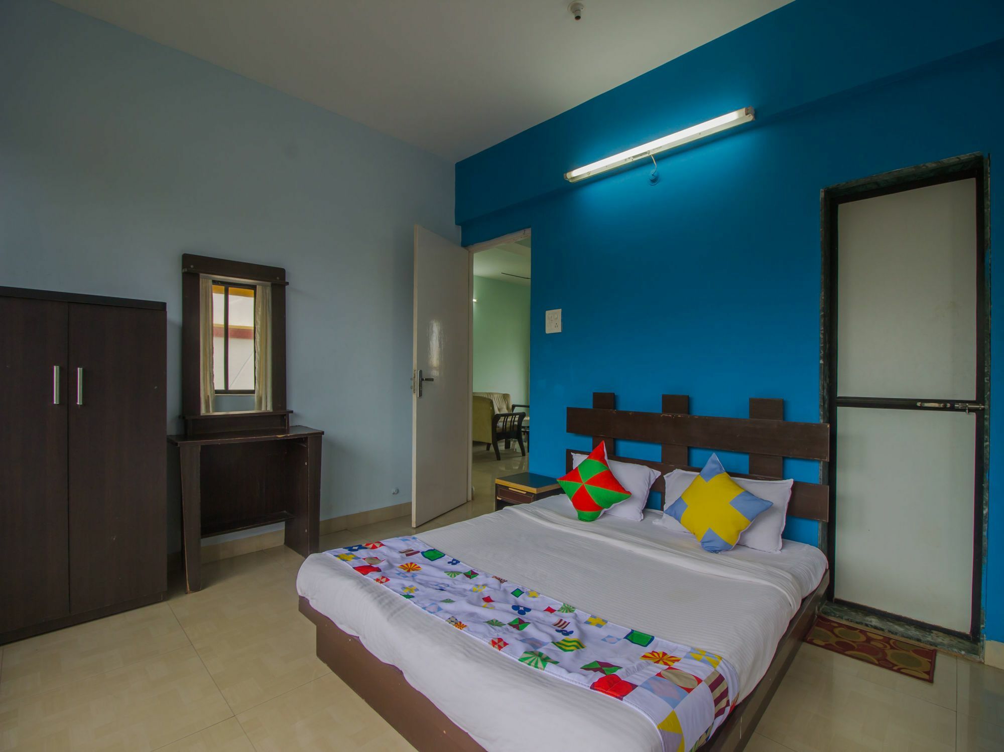 Hotel Oyo 17028 Aviva Residency
