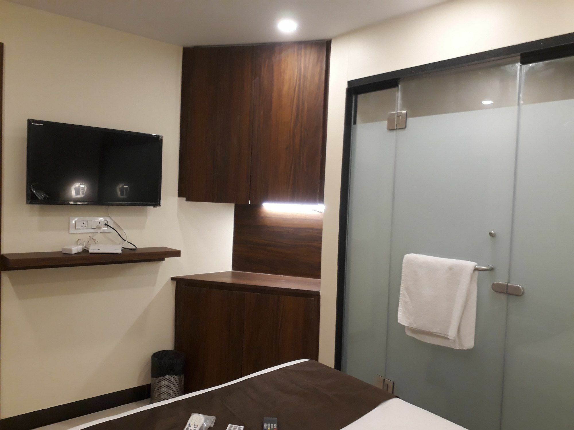 Garden Creek Residency Near Airport Hotel 3*