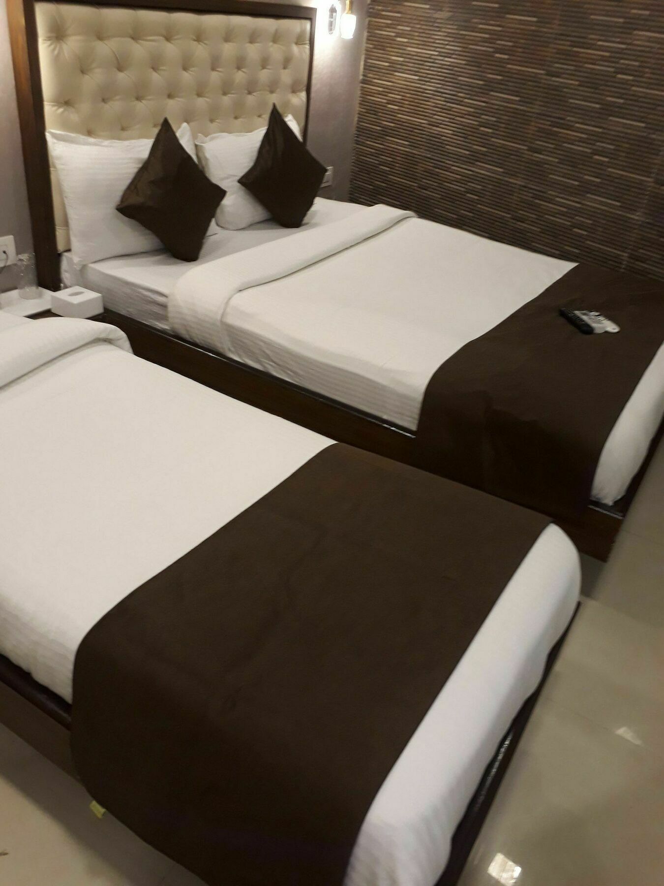 Hotel Garden Creek Residency Near Airport