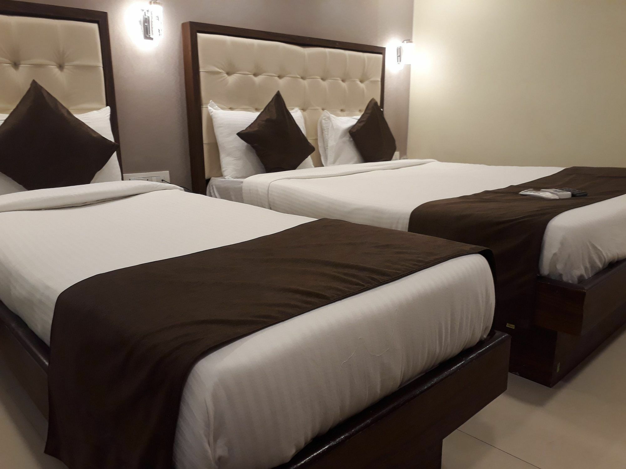 Garden Creek Residency Near Airport 3* Mumbai