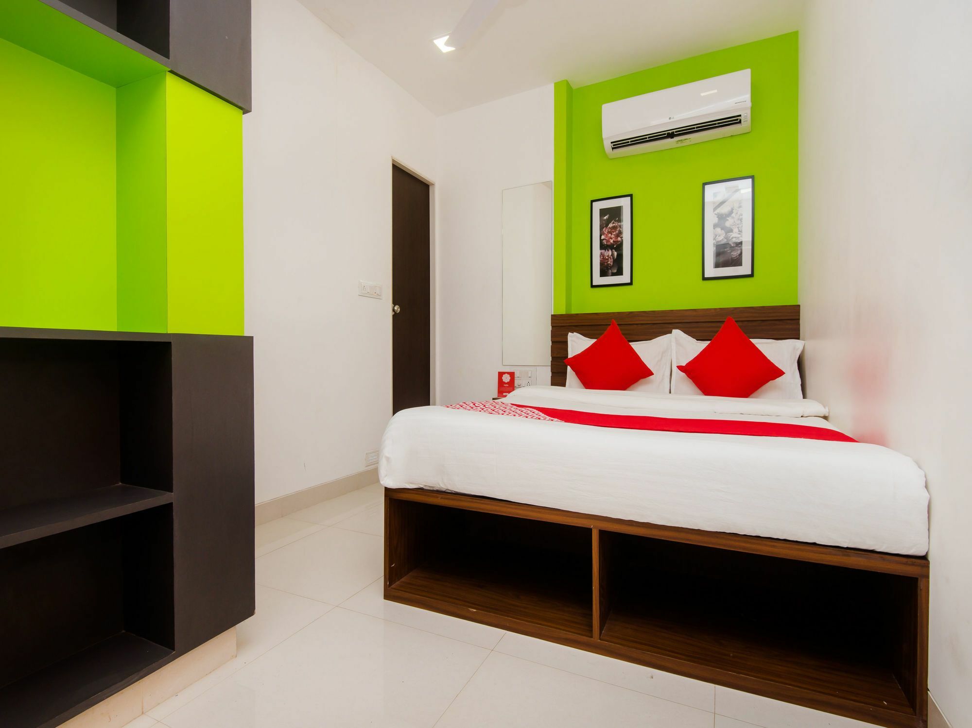 Oyo 13885 Metro Residency Hotel Mumbai