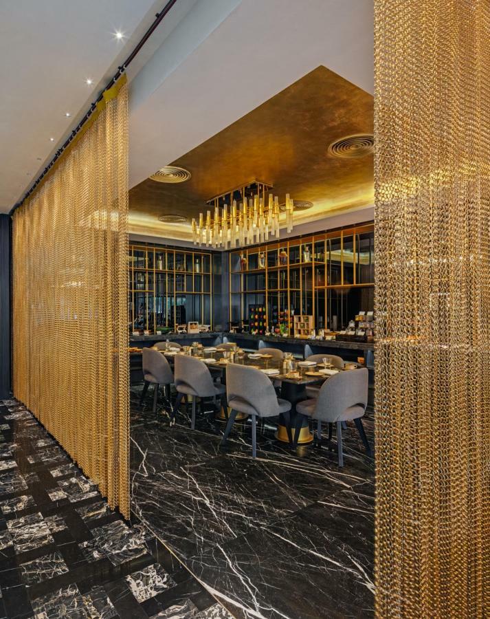 The Park Juhu Hotel 4*