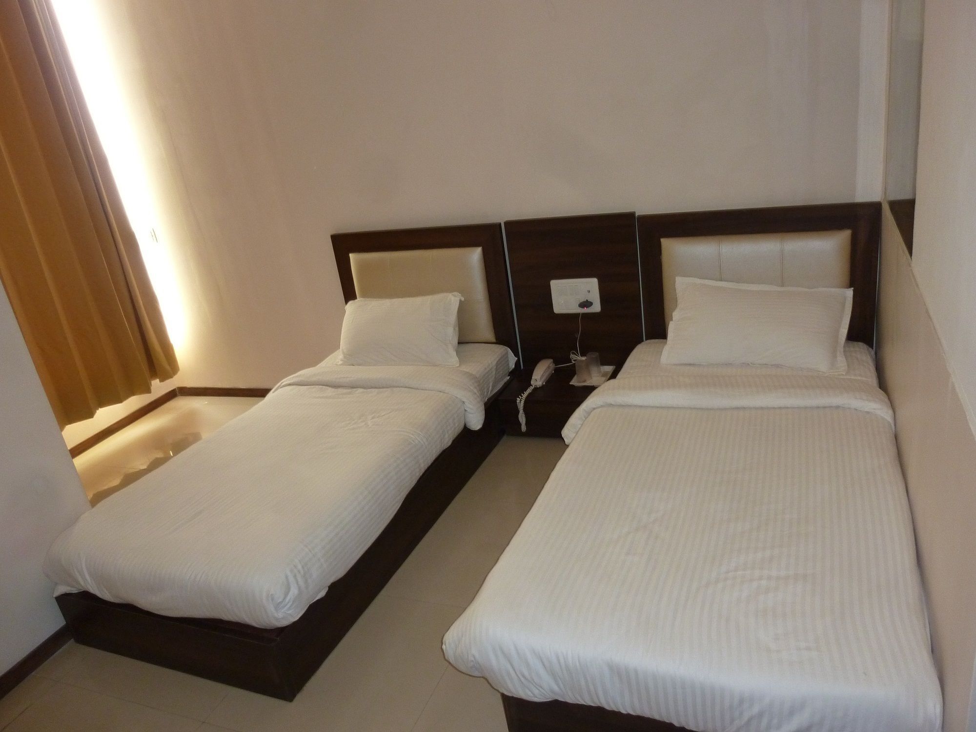 Hotel Aura Mumbai